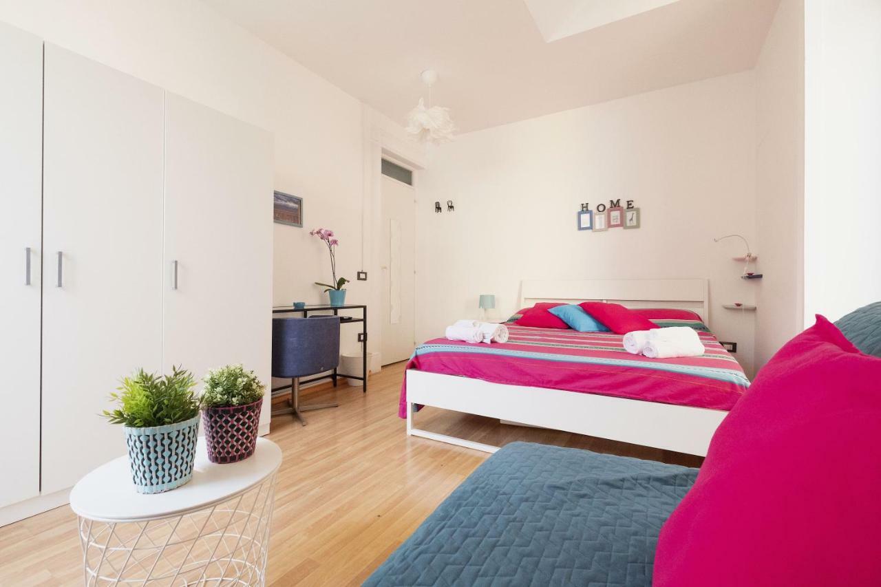 A Casa Di Giulia Napoli Bagian luar foto